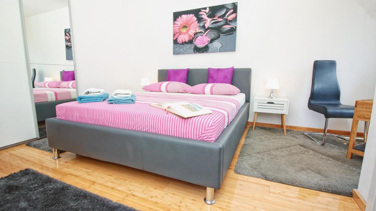 Guesthouse Esma Ρόβινι Εξωτερικό φωτογραφία