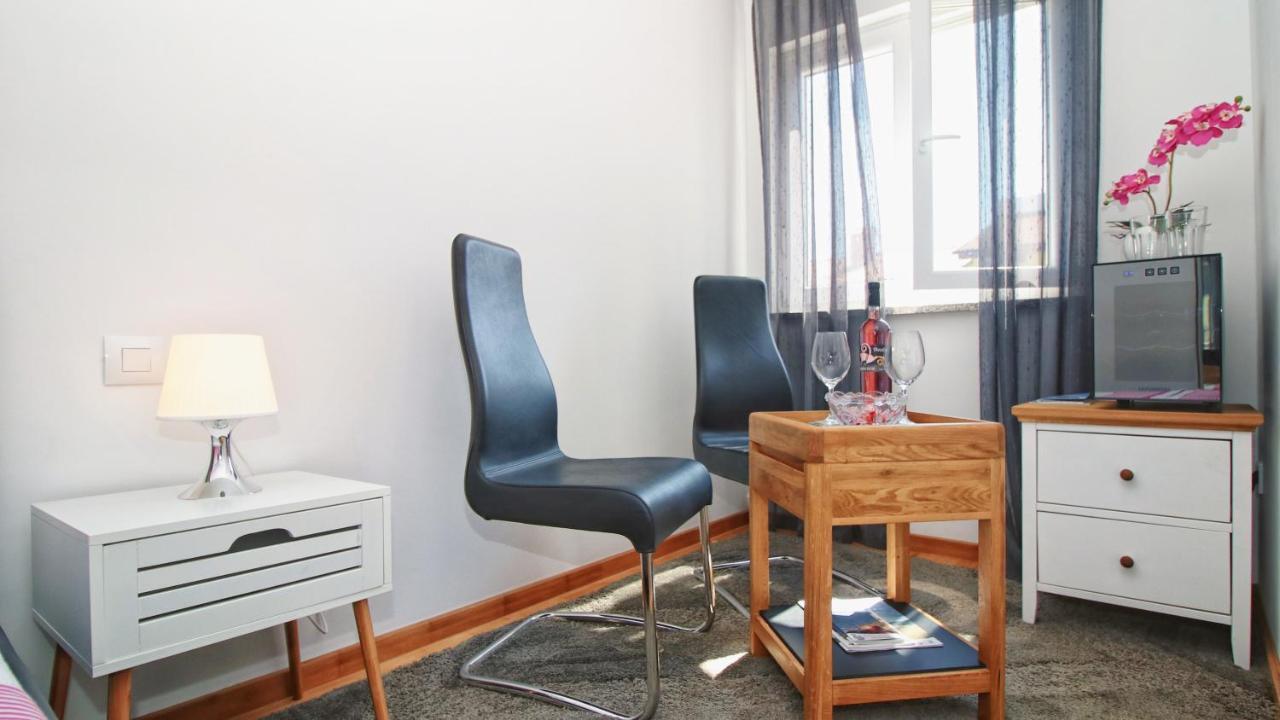 Guesthouse Esma Ρόβινι Εξωτερικό φωτογραφία
